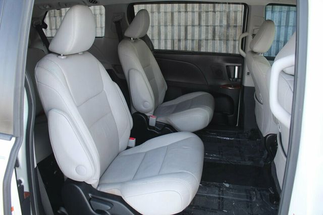 2016 Toyota Sienna 1ST AVAILABLE 2/18/25 ONE OWNER AWD LIMITED PREMIUM - 22969258 - 10