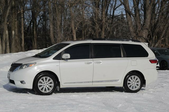 2016 Toyota Sienna 1ST AVAILABLE 2/18/25 ONE OWNER AWD LIMITED PREMIUM - 22969258 - 17