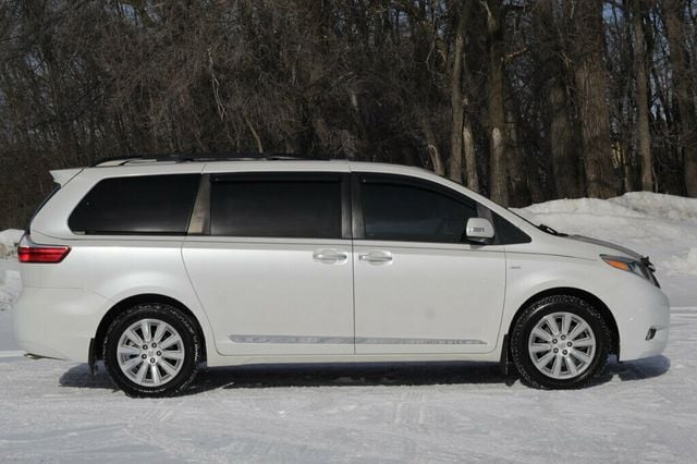 2016 Toyota Sienna 1ST AVAILABLE 2/18/25 ONE OWNER AWD LIMITED PREMIUM - 22969258 - 1