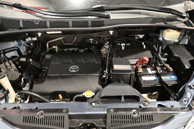 2016 Toyota Sienna 5dr 7-Passenger Van LE FWD Mobility - 23020014 - 34