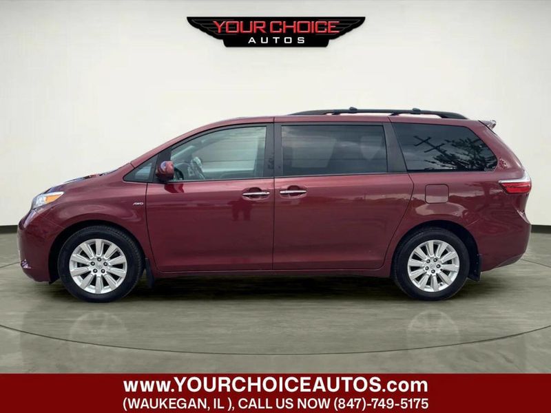 2016 Toyota Sienna 5dr 7-Passenger Van XLE AWD - 23025282 - 1
