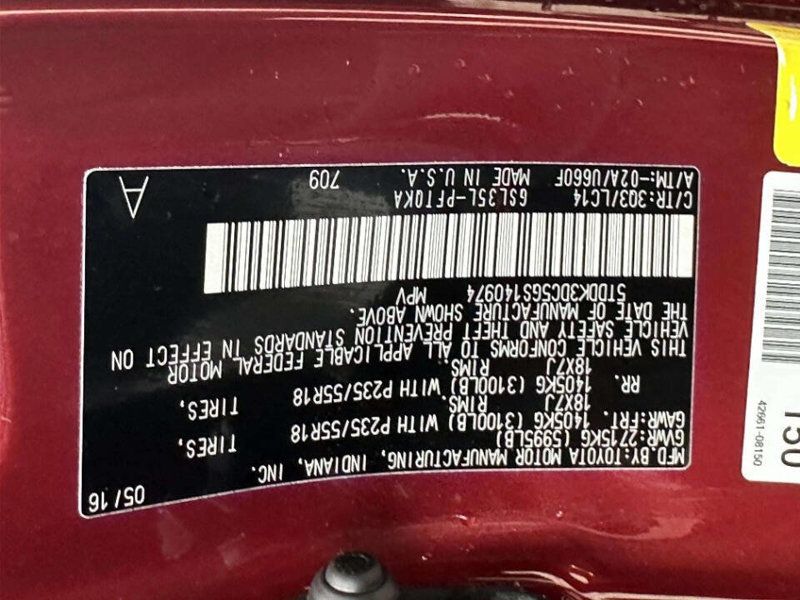 2016 Toyota Sienna 5dr 7-Passenger Van XLE AWD - 23025282 - 35