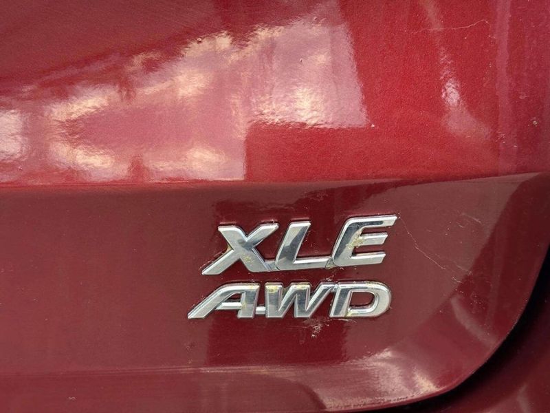 2016 Toyota Sienna 5dr 7-Passenger Van XLE AWD - 23025282 - 36