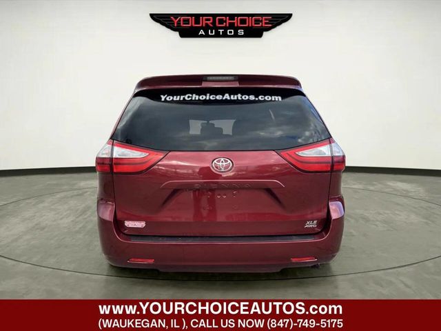 2016 Toyota Sienna 5dr 7-Passenger Van XLE AWD - 23025282 - 3
