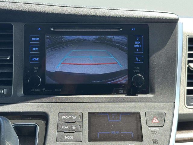 2016 Toyota Sienna 5dr 7-Passenger Van XLE AWD - 23027356 - 25