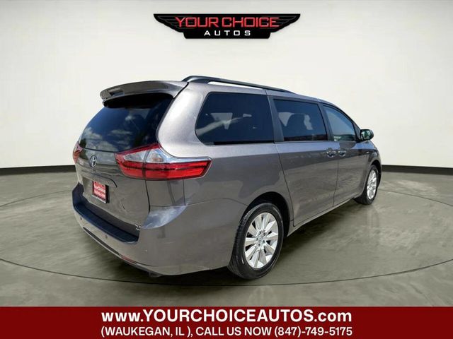 2016 Toyota Sienna 5dr 7-Passenger Van XLE AWD - 23027356 - 4