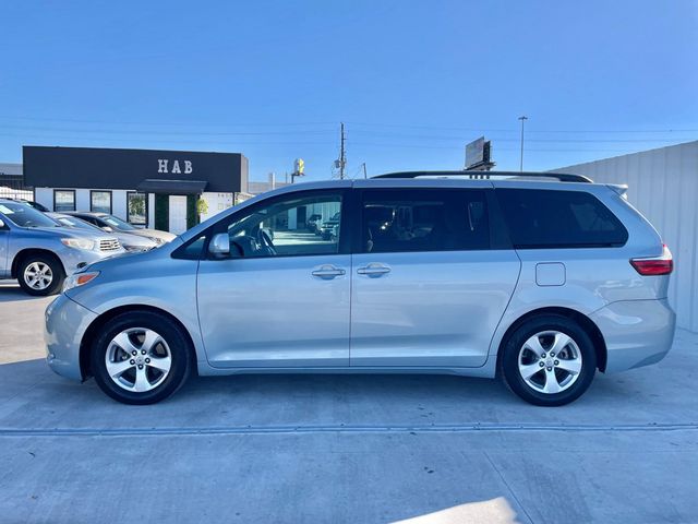2016 Toyota Sienna 5dr 8-Passenger Van LE FWD - 22981380 - 3