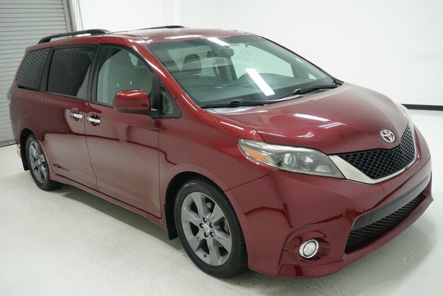 2016 Toyota Sienna 5dr 8-Passenger Van SE FWD - 23039771 - 2