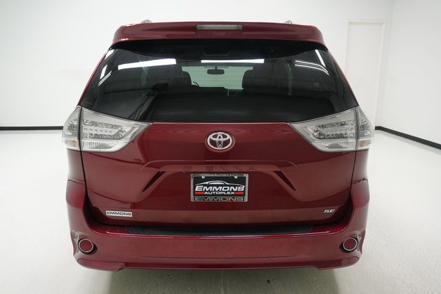 2016 Toyota Sienna 5dr 8-Passenger Van SE FWD - 23039771 - 4