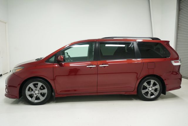2016 Toyota Sienna 5dr 8-Passenger Van SE FWD - 23039771 - 6
