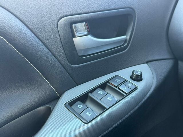 2016 Toyota Sienna 5dr 8-Passenger Van SE FWD - 23037127 - 43