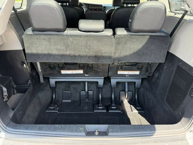 2016 Toyota Sienna 5dr 8-Passenger Van SE FWD - 23037127 - 49