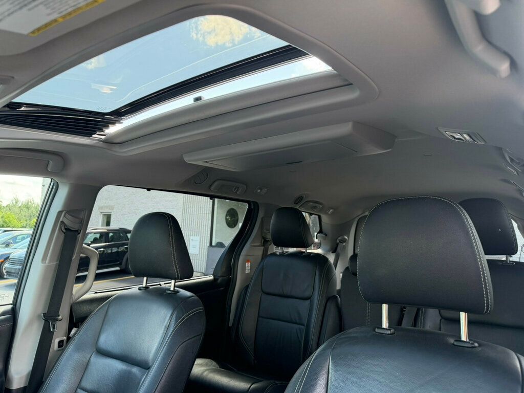 2016 Toyota Sienna 5dr 8-Passenger Van SE FWD - 23037127 - 5