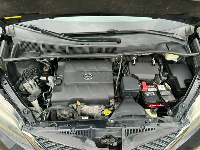 2016 Toyota Sienna 5dr 8-Passenger Van SE FWD - 23067661 - 48