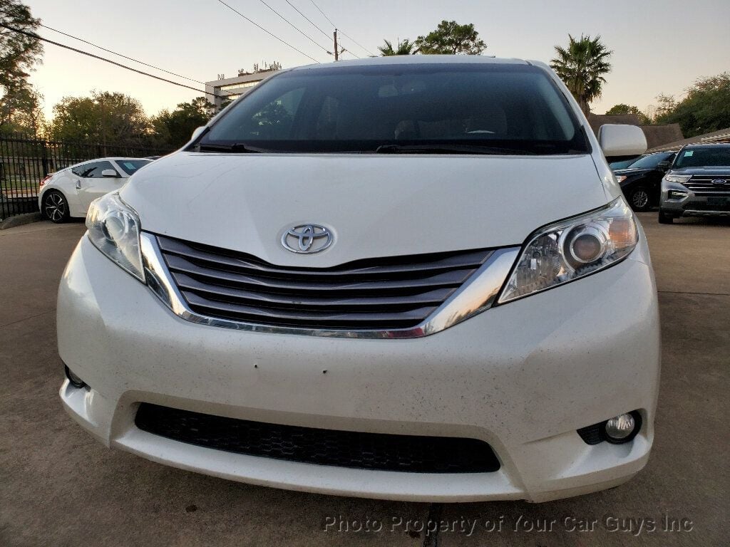 2016 Toyota Sienna 5dr 8-Passenger Van XLE , DVD , SUNROOF - 22680672 - 2