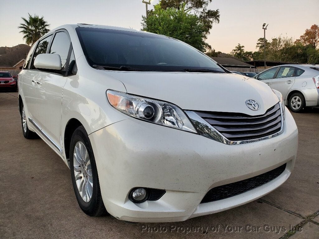 2016 Toyota Sienna 5dr 8-Passenger Van XLE , DVD , SUNROOF - 22680672 - 5