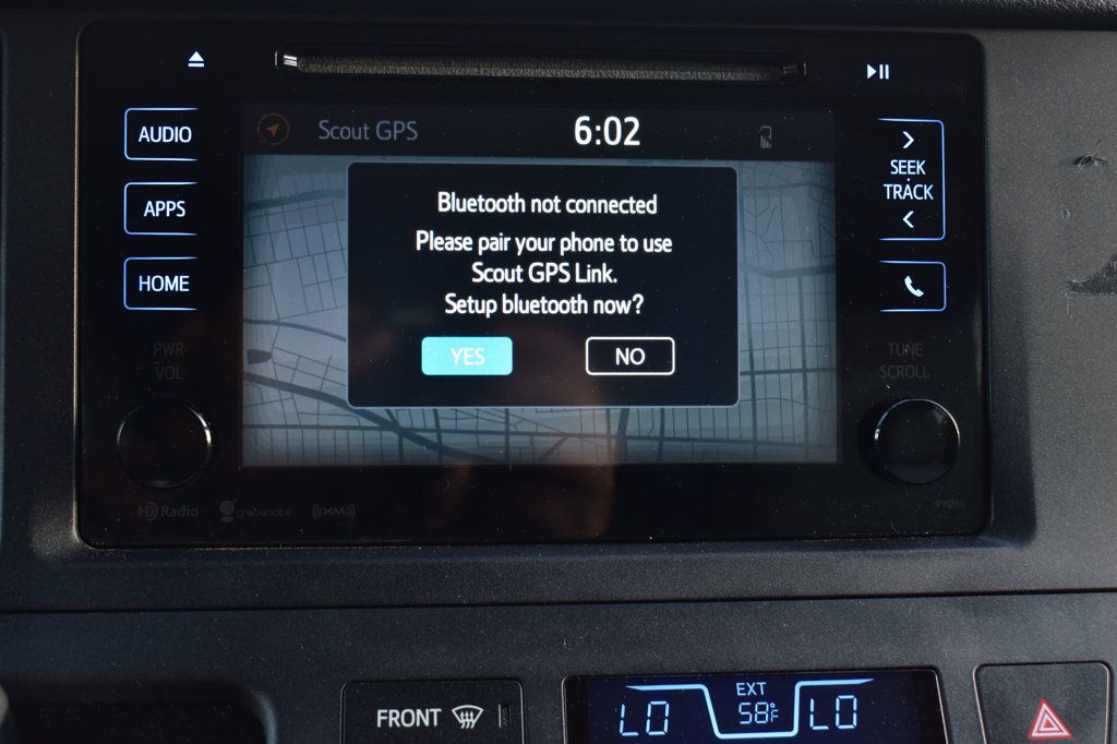 2016 Toyota Sienna 5dr 8-Passenger Van XLE FWD - 23015806 - 34