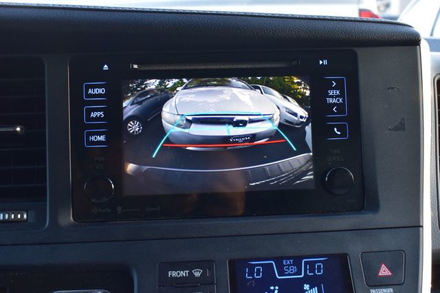 2016 Toyota Sienna 5dr 8-Passenger Van XLE FWD - 23015806 - 38