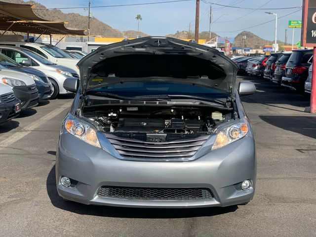 2016 Toyota Sienna 5dr 8-Passenger Van XLE Premium FWD - 22686939 - 53