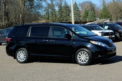 2016 Toyota Sienna