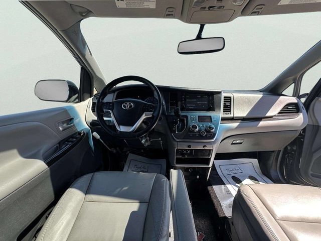 2016 Toyota Sienna Limited 7 Passenger 4dr Mini Van - 23012863 - 22