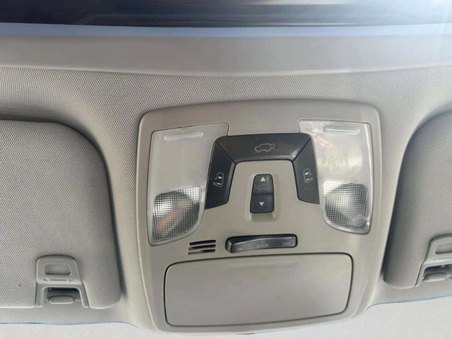 2016 Toyota Sienna Limited 7 Passenger 4dr Mini Van - 23012863 - 32