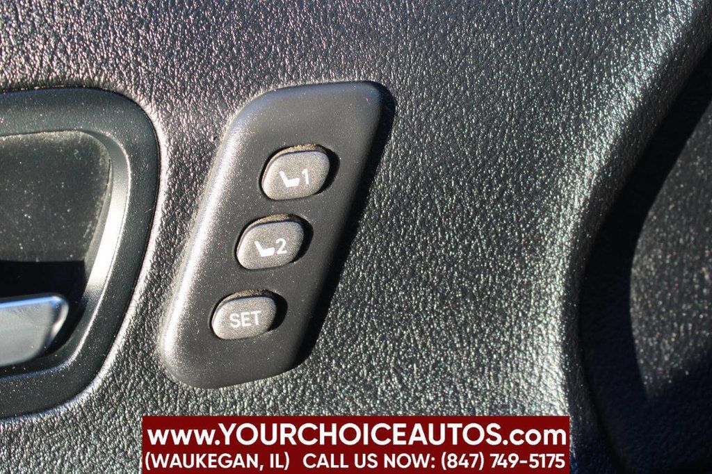 2016 Toyota Sienna Limited Premium 7 Passenger AWD 4dr Mini Van - 22917087 - 26