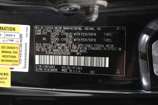 2016 Toyota Sienna Limited Premium Mobility Handicap Van - 23044767 - 36
