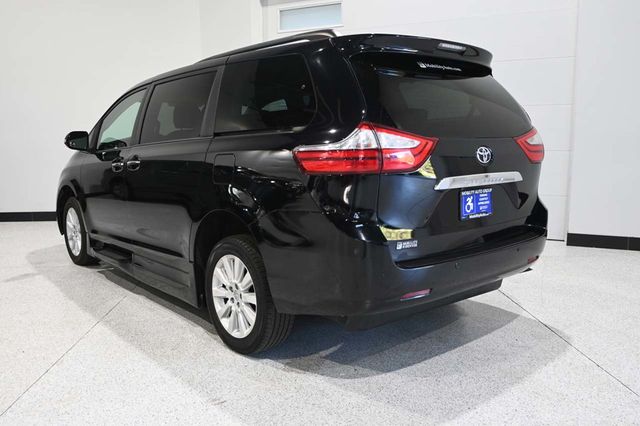 2016 Toyota Sienna Limited Premium Mobility Handicap Van - 23044767 - 7