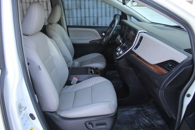 2016 Toyota Sienna  ONE OWNER AWD LIMITED PREMIUM - 22969258 - 6