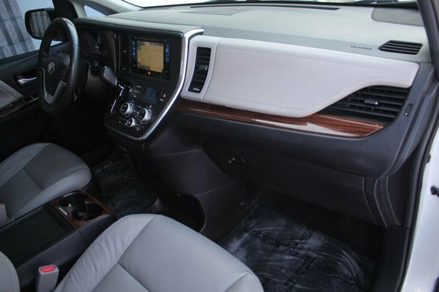 2016 Toyota Sienna  ONE OWNER AWD LIMITED PREMIUM - 22969258 - 8