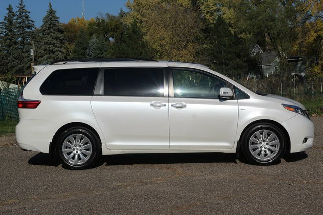 2016 Toyota Sienna ONE OWNER AWD LIMITED PREMIUM - 23071580 - 1
