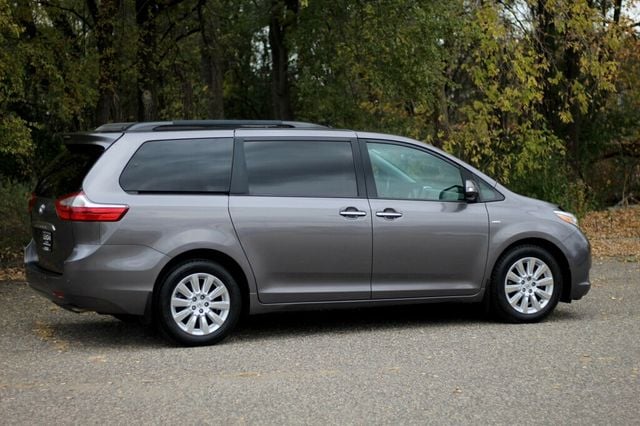 2016 Toyota Sienna ONE OWNER AWD XLE PREMIUM  - 22928294 - 2