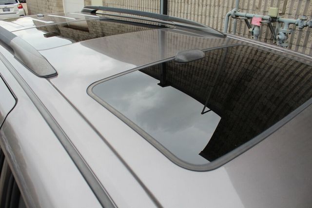 2016 Toyota Sienna ONE OWNER AWD XLE PREMIUM  - 22928294 - 36