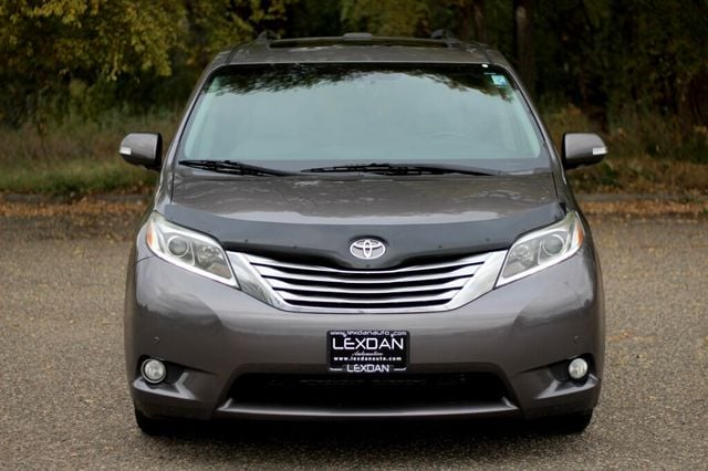 2016 Toyota Sienna ONE OWNER AWD XLE PREMIUM  - 22928294 - 3