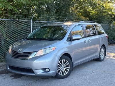 2016 Toyota Sienna
