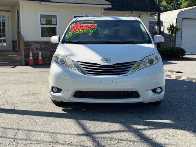 2016 Toyota Sienna XLE 7 Passenger Auto Access Seat 4dr Mini Van - 23014709 - 8