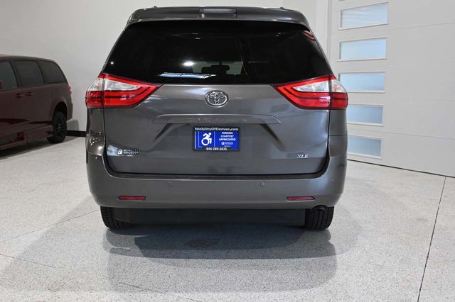 2016 Toyota Sienna XLE Mobility Handicap Van - 23043501 - 6