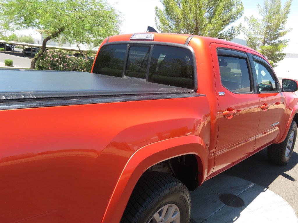 2016 Toyota Tacoma SR5 photo 10