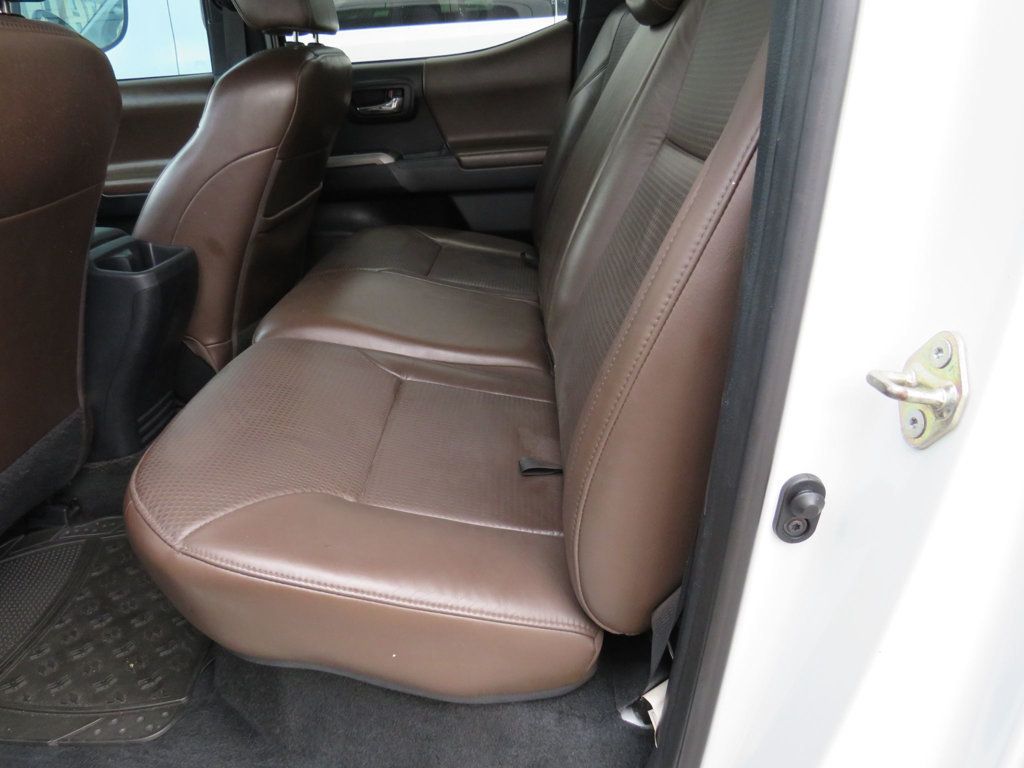 2016 Toyota Tacoma Limited Double Cab 4WD V6 Automatic - 22825459 - 12