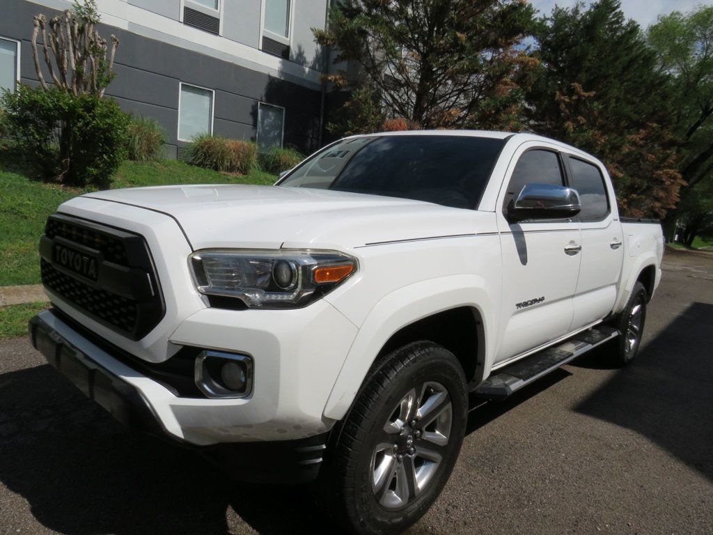 2016 Toyota Tacoma Limited Double Cab photo 2