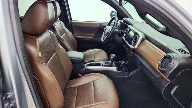 2016 Toyota Tacoma Limited Double Cab 4WD V6 Automatic w/ V6 Tow Package - 23019148 - 23