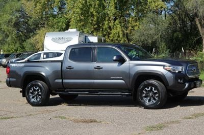 2016 Toyota Tacoma - 3TMDZ5BN9GM012569