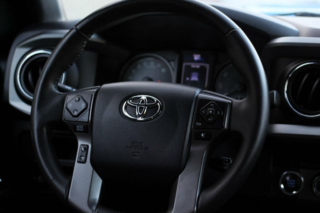 2016 Toyota Tacoma ONE OWNER 4WD TRD SPORT W/ MOONROOF - 23080334 - 26