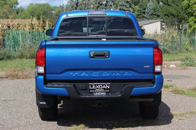 2016 Toyota Tacoma ONE OWNER 4WD TRD SPORT W/ MOONROOF - 23080334 - 4