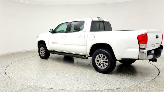 2016 Toyota Tacoma SR5 Double Cab 2WD V6 Automatic w/ Appearance Pkg & Towing Pkg - 23034729 - 6
