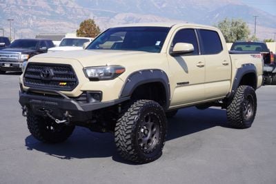 2016 Toyota Tacoma - 3TMCZ5AN5GM040561