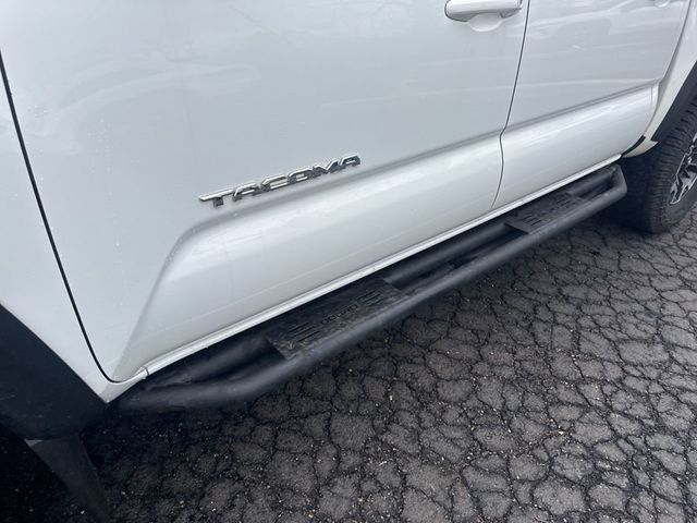 2016 Toyota Tacoma TRD Off-Road Double Cab 2WD V6 Automatic - 23008933 - 10