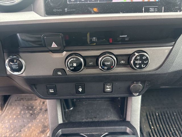 2016 Toyota Tacoma TRD Off-Road Double Cab 2WD V6 Automatic - 23008933 - 16