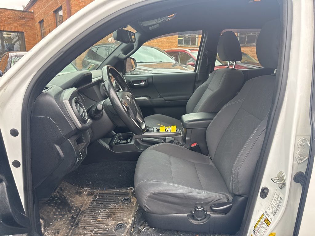 2016 Toyota Tacoma TRD Off-Road Double Cab 2WD V6 Automatic - 23008933 - 19